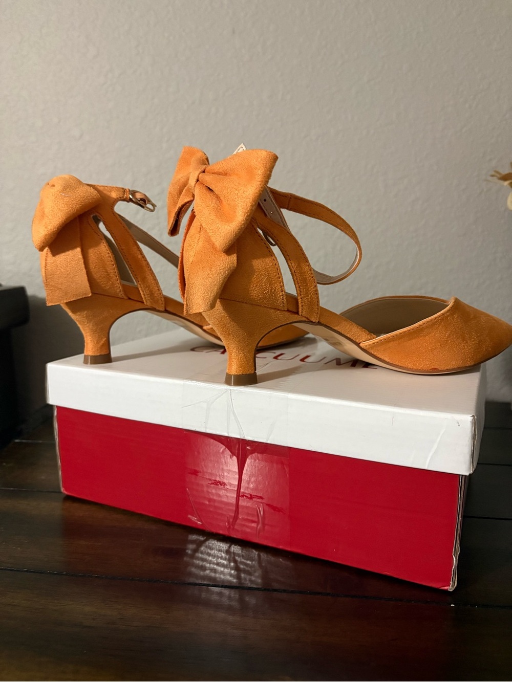 Women's Orange Bow Kitten Heels